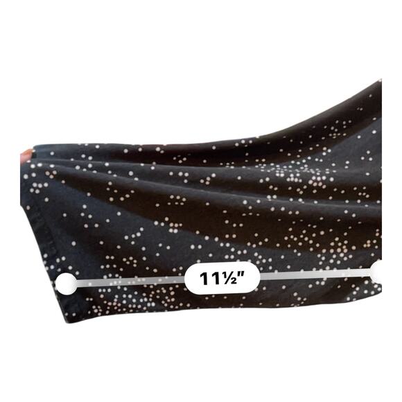 Lane Bryant
Lane Bryant Black & White Polka Dot Swing Tunic Top Size 22/24 Pls - Picture 4 of 8